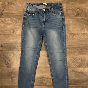 3 Pairs of Kenzie Mid-rise skinny jeans